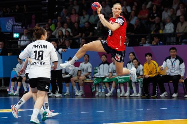 Henny Ella Reistad (Norwegen), Norwegen vs Suedkorea, Handball, IHF Handball Weltmeisterschaft der Frauen, 1. Spieltag, 27.11.2025 Norwegen vs Suedkorea, Handball, IHF Handball Weltmeisterschaft der Frauen, 1. Spieltag, 27.11.2025 Copyright: xEibner-Pressefoto AlexanderxNeisx EP_ANS