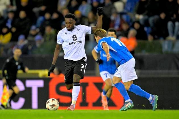 KRC Genk v Basel - UEFA Europa League GENK, BELGIUM - NOVEMBER 27 : Philip Otele forward of Basel and Hrosovsky Patrik midfielder of KRC Genk during the UEFA Europa League 2025 26 League Phase MD5 match between KRC Genk and Basel on November 27, 2025 in Genk, Belgium, 27 11 2025 Genk Belgium  Copyright: xSesx
