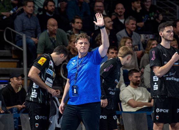 Handball, Herren, Saison 2025 2026, Champions League (Gruppe A, 9. Spieltag), Füchse Berlin - One Veszprem HC, Trainer Nicolej Krickau (Füchse Berlin), 27.11.2025, Copyright: xSebastianxRäppold MatthiasxKochx