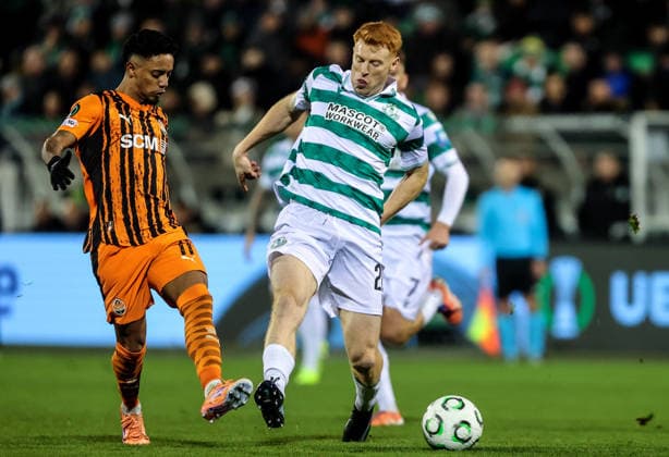 UEFA Europa Conference League Group Phase, Tallaght Stadium, Dublin 27 11 2025 Shamrock Rovers vs Shakhtar Donetsk Shakhtar Donetsk s Newertton and Shamrock Rovers Rory Gaffney Newertton and Rory Gaffney 27 11 2025  Copyright: x INPHO BryanxKeanex CU9I3413
