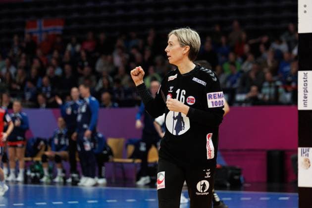 Katrine Lunde (Norwegen) jubelt, Norwegen vs Suedkorea, Handball, IHF Handball Weltmeisterschaft der Frauen, 1. Spieltag, 27.11.2025 Norwegen vs Suedkorea, Handball, IHF Handball Weltmeisterschaft der Frauen, 1. Spieltag, 27.11.2025 Copyright: xEibner-Pressefoto AlexanderxNeisx EP_ANS
