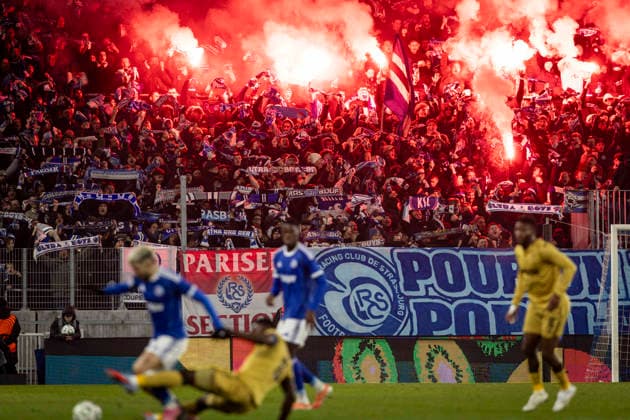 FOOTBALL: Racing Strasbourg (RCS) vs Crystal Palace UEFA Conference League - 27 11 2025 Stade de la Meinau. Strasbourg - France Ambiance avec des supporters de l equipe de racing Strasbourg  Copyright: xelyxandroxcegarrax