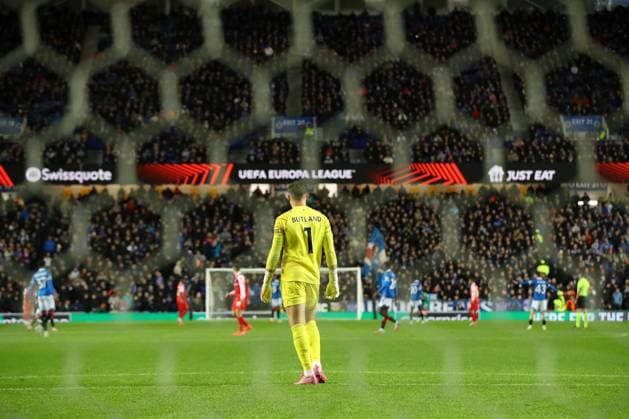 Rangers goalkeeper Jack Butland during the Europa League league phase match at Ibrox Stadium, Glasgow. Rangers v Braga - UEFA Europa League - League Phase - Ibrox Stadium, Glasgow, Lanarkshire, Scotland, UK - 27 Nov 2025Glasgow Ibrox Lanarkshire United Kingdom  Copyright: xO Rourke RangersxFC Shutterstockx 15953532am