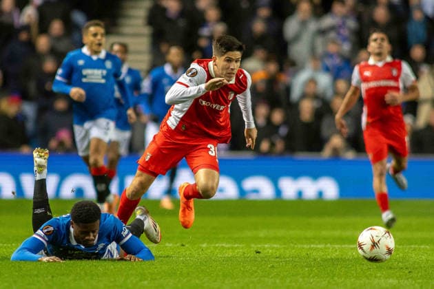 Rangers v Sporting Braga Europa League 27 11 2025. Fran Navarro of SC Braga sends Emmanuel Fernandez of Rangers FC crashing to the ground during the UEFA Europa League 2025 26, Rangers FC vs Sporting Braga, Ibrox Stadium, Glasgow, Scotland. 27 November 2025 Govan Ibrox Stadium Glasgow Scotland Editorial use only , Copyright: xColinxPoultneyx PSI-23280-0024
