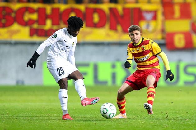 BIALYSTOK 27.11.2025 4. KOLEJKA LIGA KONFERENCJI SEZON 2025 2026 MECZ: JAGIELLONIA BIALYSTOK - KUOPION PALLOSEURA - - - UEFA CONFERENCE LEAGUE 2025 26 LEAGUE PHASE MD4 MATCH BETWEEN JAGIELLONIA BIALYSTOK (POL) - KUOPION PALLOSEURA (FIN) NZ CLINTON ANTWI ALEJANDRO POZO Fot. Maciej Gilewski 058sport.pl NEWSPIX.PL --- newspix.pl 