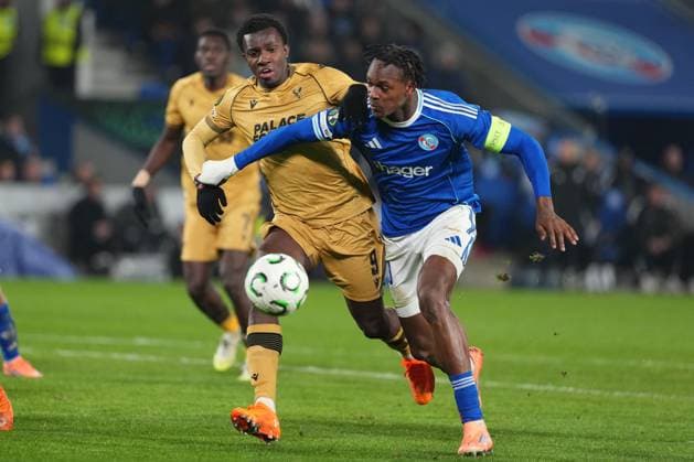 Eddie Nketiah of Crystal Palace and Emmanuel Emegha of Strasbourg Strasbourg v Crystal Palace, UEFA Conference League, Group Stage, Football, Stade de la Meinau Strasbourg, Strasbourg, France - 27 Nov 2025Strasbourg Stade de la Meinau Strasbourg France EDITORIAL USE ONLY No use with unauthorised audio, video, data, fixture lists, club league logos or live services. Online in-match use limited to 120 images, no video emulation. No use in betting, games or single club league player publications.  Copyright: xDavexWinter Shutterstockx 15928086ci