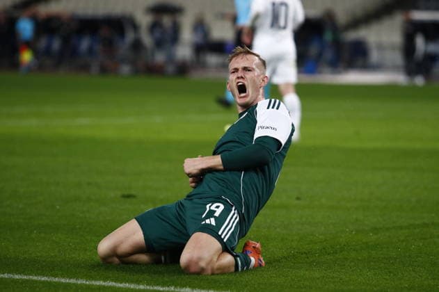 UEFA Europa League - Panathinaikos vs Sturm Graz - Panathinaikos player Karol Swiderski celebrates after scoring the 1-0 during the UEFA Europa League Phase matchday 5 soccer match between Panathinaikos and Sturm Grazs at the Olympic Athletic Center of Athens Spyros Louis in Athens, Greece, 27 November 2025. IMAGO ONE INCH PRODUCTIONS ATHENS GREECE Copyright: xONExINCHxPRODUCTIONSx 6753834