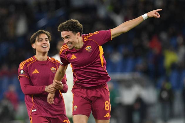 Neil El Aynaoui of AS Roma celebrates scoring his goal during the Europa League match between AS Roma v FC Midtjylland at Olimpico stadium in Rome, Italy, Nov 27th,, 2025.  Copyright: xMattiaxVian IPAxSportx xipa-agency.netx xx IPA_68454270 IPA_Agency_IPA68454270