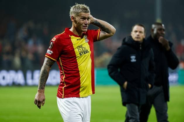 DEVENTER - Victor Edvardsen of Go Ahead Eagles after the Europa League match between Go Ahead Eagles and VfB Stuttgart at De Adelaarshorst on November 27, 2025, in Deventer, Netherlands. ANP VINCENT JANNINK UEFA Europa Europa League matchday 5 2025-2026 xVIxANPxSportx xxANPxIVx 543247747 originalFilename: 543247747.jpg