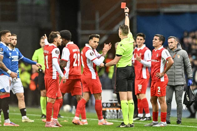 Rangers v S.C. Braga UEFA Europa League Rodrigo Zalazar of S.C. Braga is shown a red card by referee Allard Lindhout during the UEFA Europa League match at Ibrox Stadium, Glasgow UK Newspapers OUT Copyright: xJamiexJohnstonx FIL-22559-0184