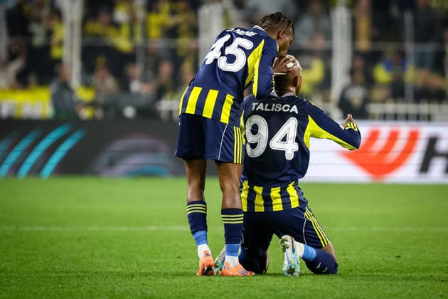 Fenerbahce vs Ferencvaros UEFA Europa League 2025-26 MD5 Anderson Talisca of Fenerbahce SK and Dorgeles Nene of Fenerbahce SK celebrate the goal during the match. Fenerbahce and Ferencvaros faced each other at UEFA Europa League 2025 26 League Phase MD5. The match took place in Chobani Fenerbahce Sukru Saracoglu Stadium on November 27th, 2025. Istanbul Istanbul Turkey Copyright: xBurakxBasturkx