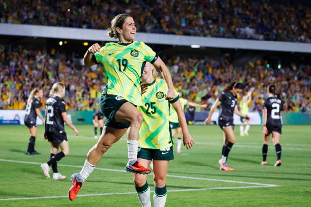 SOCCER AUSTRALIA NEW ZEALAND WOMEN, Katrina Gorry of the Matildas celebrates a goal during the International Women s Friendly match between between Australia and New Zealand at Polytec Stadium in Gosford, Friday, November 28, 2025. ( NO ARCHIVING, EDITORIAL USE ONLY GOSFORD NEW SOUTH WALES AUSTRALIA  Copyright: xMARKxEVANSx 20251128192226413280