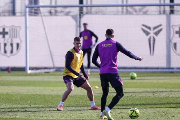 November 28, 2025, Sant Joan Despi, Barcelona, SPAIN: Dani Olmo during the training day of FC Barcelona, Barca ahead the Spanish League, La Liga EA Sports, football match against Deportivo Alaves at Ciudad Esportiva Joan Gamper on November 28, 2025 in Sant Joan Despi, Barcelona, Spain. Sant Joan Despi SPAIN - ZUMAa181 20251128_zaa_a181_026 Copyright: xJavierxBorregox