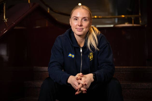 251128 Mathilda Lundström of Sweden of the Swedish women s national handball team poses for a portrait at a press event during day 3 of the IHF Women™s World Championship, WM, Weltmeisterschaft on November 28, 2025 in Stuttgart. Photo: Emma Wallskog BILDBYRAN COP 320 EW0592 handball handboll handball bbeng vm handball-vm handbolls-vm ihf handball world championship world handball championship 2025 world championship 2025 pressträff event meeting sverige sweden day 3 dam Copyright: EMMAxWALLSKOG BB251128EW027