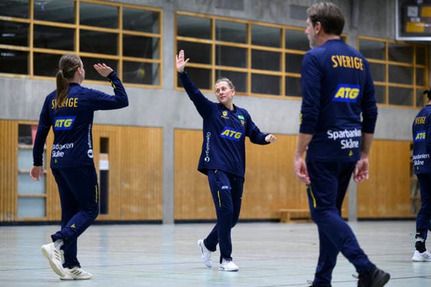 STUTTGART 20251128 Nathalie Hagman tränar i Sporthalle Tivoli under damernas handbolls-VM i Stuttgart, Tyskland. STUTTGART TYSKLAND x10070x