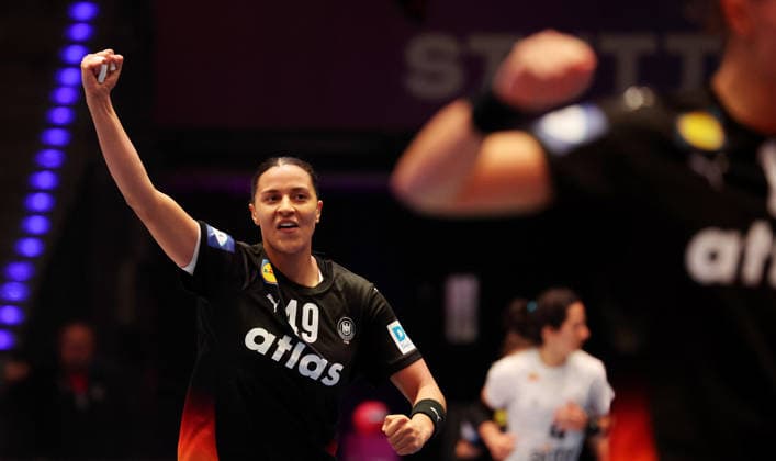 28.11.2025, Deutschland, Stuttgart, F27th IHF WomenÂ s World Championship, WM, Weltmeisterschaft 2025, Uruguay vs. Deutschland, Amie von Pereira (GER)