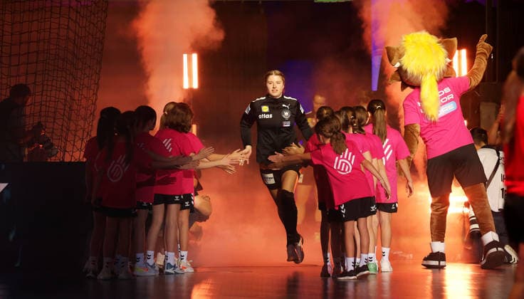 28.11.2025, Deutschland, Stuttgart, F27th IHF WomenÂ s World Championship, WM, Weltmeisterschaft 2025, Uruguay vs. Deutschland, Nina Engel (GER)