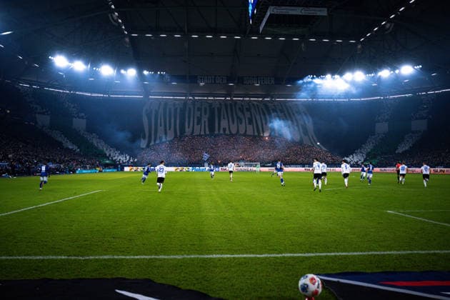 28.11.2025, Fussball, 2. Bundesliga, Saison 2025 2026, 14. Spieltag, FC Schalke 04 - SC Paderborn, Fanchoreo FC Schalke 04, xRHR-FOTO YYx