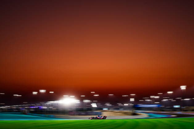 F1 - QATAR GRAND PRIX 2025 10 GASLY Pierre (fra), Alpine F1 Team A525, action during the 2025 Formula 1 Qatar Grand Prix, 23th round of the 2025 FIA Formula One World Championship, WM, Weltmeisterschaft from November 28 to 30, 2025 on the Lusail International Circuit, in Lusail, Qatar - LusailQatar  Copyright: xFLORENTxGOODENx