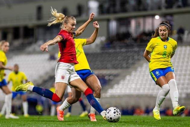 251128 Ada Hegerberg of Norway during the International Friendly, Länderspiel, Nationalmannschaft football match between Norway and Brazil on November 28, 2025 in La Linea. Photo: Vegard Grott BILDBYRAN kod VG VG0840 bbeng fotboll football soccer fotball träningslandskamp privatlandskamp landskamp international friendly norge norway women dam brasilien brazil brasil Copyright: VEGARDxGRoTT BB251128VG014