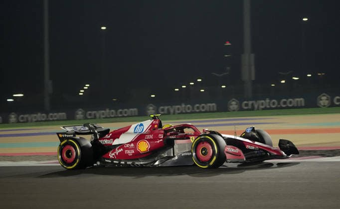 Formula 1 Qatar Airways Qatar Grand Prix 2025 28.11.2025, Losail International Circuit, Doha, Formula 1 Qatar Airways Qatar Grand Prix 2025 ,im Bild Lewis Hamilton (GBR), Scuderia Ferrari HP