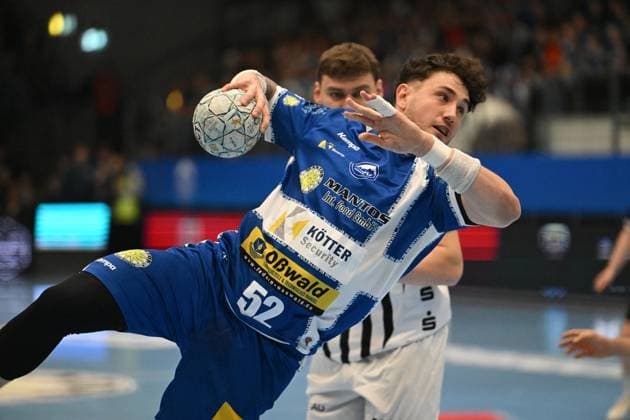 RECORD DATE NOT STATED Justin Kurch (52; ThSV Eisenach) wirft aufs Tor Torwurf von Justin Kurch (52; ThSV Eisenach) Copyright: xspeedshotIPTCxTESTx