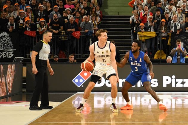 Jack Kayil (2 Deutschland) and Khadeen Carrington (3 Israel)in action at the Basketball World Cup qualifying match between Germany and Israel on November 28, 2025, in Neu-Ulm. Neu Ulm ratiopharm Arena Bavaria Germany