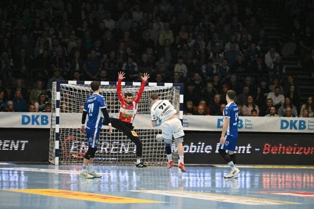 RECORD DATE NOT STATED Matija Spikic (1; ThSV Eisenach) pariert den Ball im Tor Parade von Matija Spikic (1; ThSV Eisenach) Copyright: xspeedshotIPTCxTESTx