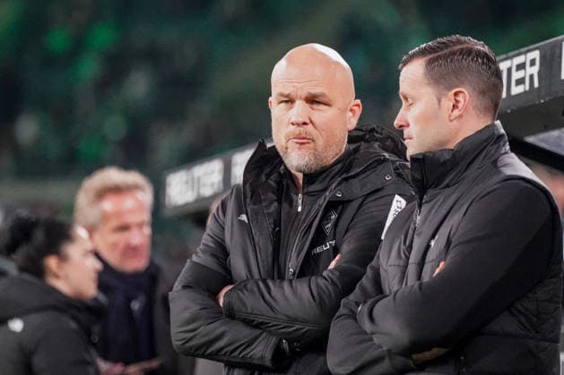 Deutschland: Fussball Bundesliga 2025 26, 12. Spieltag - Borussia Mönchengladbach vs RB Leipzig - Borussia-Park (Mönchengladbach): Rouven Schröder (Sportchef Borussia) Mönchengladbach Nordrhein-Westfalen Deutschland Copyright: xJOERANxSTEINSIEKx