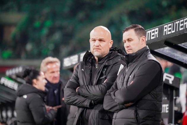 Deutschland: Fussball Bundesliga 2025 26, 12. Spieltag - Borussia Mönchengladbach vs RB Leipzig - Borussia-Park (Mönchengladbach): Rouven Schröder (Sportchef Borussia) Mönchengladbach Nordrhein-Westfalen Deutschland Copyright: xJOERANxSTEINSIEKx