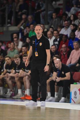 BASKET : France vs Belgique - Rouen - 28 11 2025 Julien Mahe ( coach Belgium ) - during the FIBA European Qualifiers match between France and Belgium at Kindarena on November 28, 2025 in Rouen, France. ( Photo by Federico Pestellini PSNewz ) - RouenFrance  Copyright: xFedericoxPestellinix