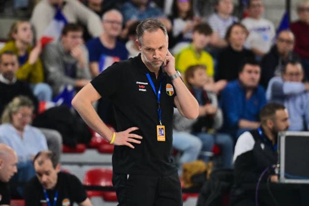 BASKET : France vs Belgique - Rouen - 28 11 2025 Julien Mahe ( coach Belgium ) during the FIBA European Qualifiers match between France and Belgium at Kindarena on November 28, 2025 in Rouen, France. ( Photo by Federico Pestellini PSNewz ) - RouenFrance  Copyright: xFedericoxPestellinix