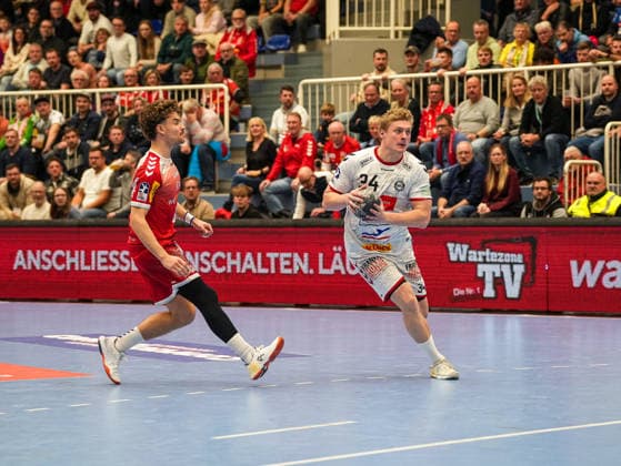 Thore Kjell Heinemann (VfL Luebeck-Schwartau, 34) laeuft auf das Tor zu TuSEM Essen vs. 1. VfL Luebeck-Schwartau, Handball, 2. Bundesliga, 13. Spieltag, Saison 2025 2026, 28.11.2025 TuSEM Essen vs. 1. VfL Luebeck-Schwartau, Handball, 2. Bundesliga, 13. Spieltag, Saison 2025 2026, 28.11.2025 Essen Copyright: xEibner-Pressefoto DamianxKruczynx EP_DKI