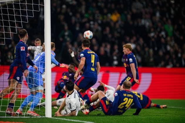 MOENCHENGLADBACH, GERMANY - 28 NOVEMBER, 2025: - 1. Bundesliga football match Borussia Moenchengladbach vs RB Leipzig at Borussia Park.  Copyright: xVitaliixKliuievx