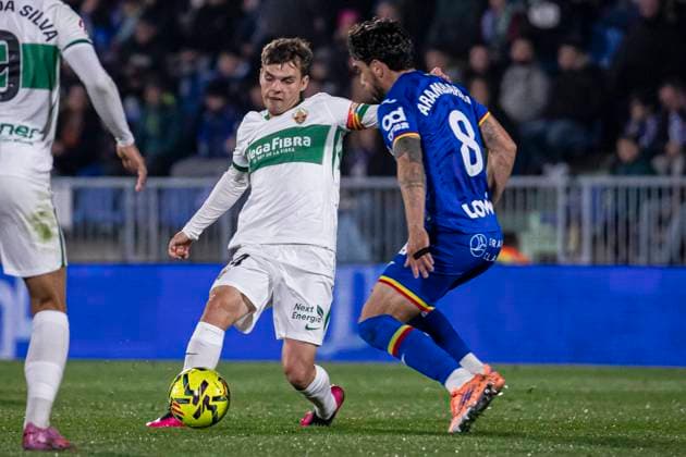 Spanish La Liga EA Sports soccer match Getafe vs Elche at Coliseum stadium in Getafe, Madrid, Spain. 28 November 2025 900 Cordon Press  900 CordonxPress LOF - Getafe vs Elche