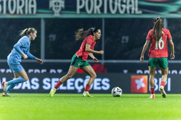 Kika Nazareth ( Portugal National Womens Team ) in action during the match between Portugal National Womens team and Netherlands National Womens team, friendly preparation game at Estadio Municipal de Braga on 28 November 2025. Braga Estadio Municipal de Braga Braga Portugal Copyright: xIMAGOx xPRIMExSPORTSxIMAGESx xFILIPExOLIVEIRAx
