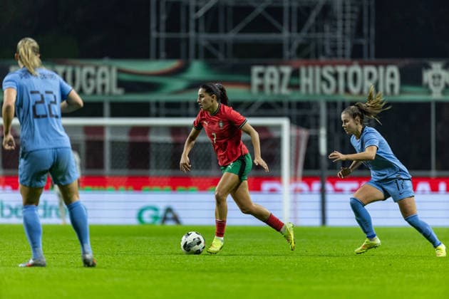 Kika Nazareth ( Portugal National Womens Team ) in action during the match between Portugal National Womens team and Netherlands National Womens team, friendly preparation game at Estadio Municipal de Braga on 28 November 2025. Braga Estadio Municipal de Braga Braga Portugal Copyright: xIMAGOx xPRIMExSPORTSxIMAGESx xFILIPExOLIVEIRAx