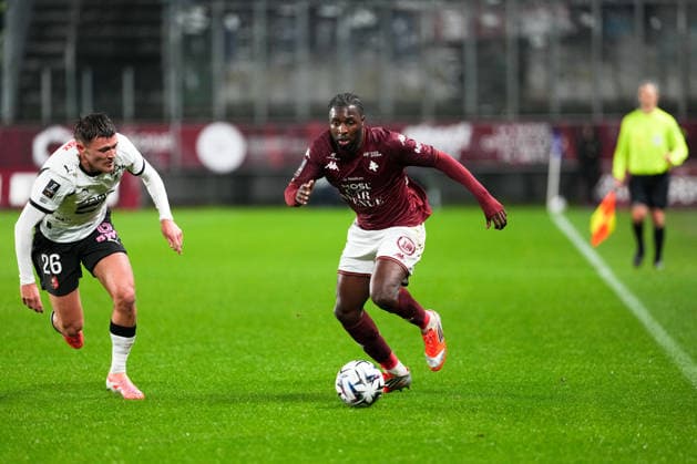 FC Metz v Stade Rennais FC - Ligue 1 McDonald s 2025 2026 26 Quentin MERLIN (srfc) - 97 Fode BALLO TOURE (fcm) during the Ligue 1 McDonald s match between Metz and Rennes at Stade Saint-Symphorien on November 28, 2025 in Metz, France. Metz France  Copyright: xFEPx 776348214