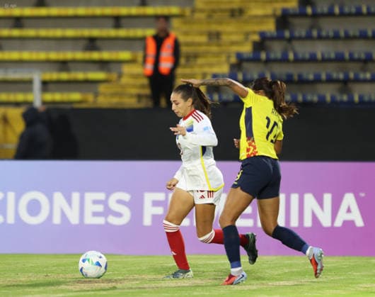 FBL LIGA NACIONES CONMEBOL ECUADOR VS VENEZUELA Quito, viernes 28 de noviembre del 2025 Cotejo entre Ecuador y Venezuela Femenino, por la fecha 3 de La Liga de Naciones de la Conmebol, clasificatoriopara para el Mundial Femenino, en el Estadio Olimpico Atahualpa. Fotos: API Rolando Enriquez Quito Pichincha Ecuador Copyright: xROLANDOxENRIQUEZx
