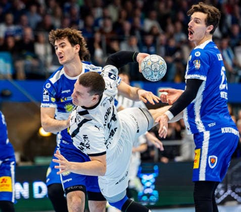 28.11.2025, GER, Handball, Maenner, Saison 25 26, Daikin 1.Bl, 14.Spieltag, ThSV Eisenach - THW Kiel Elias Ellefsen a Skipagotu (THW Kiel) 99817 Eisenach Werner-Assmann-Halle Am Sportp Thueringen Deutschland