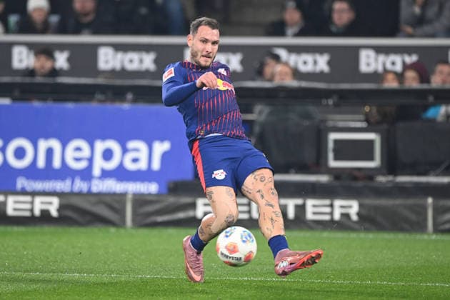 David RAUM (L) Aktion, Einzelaktion Fussball 1. Bundesliga Saison 2025 2026, 12.Spieltag, Spieltag12, matchday12, Borussia Moenchengladbach (MG) - RB Leipzig (L) 0-0 am 28.11.2025 BORUSSIA PARK Moenchengladbach DFL regulations prohibit any use of photographs as image sequences and or quasi-video Ã‚Â