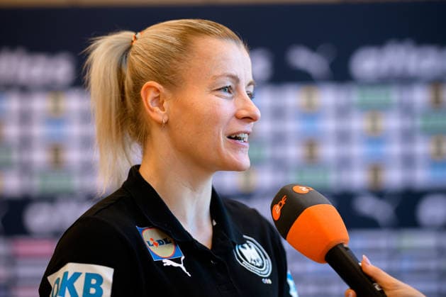 Handball, Frauen Deutschland - Pressekonferenz Antje Döll Doell (Deutschland) im ZDF Interview Ludwigsburg Forum am Schlosspark Baden-Württemberg Deutschland