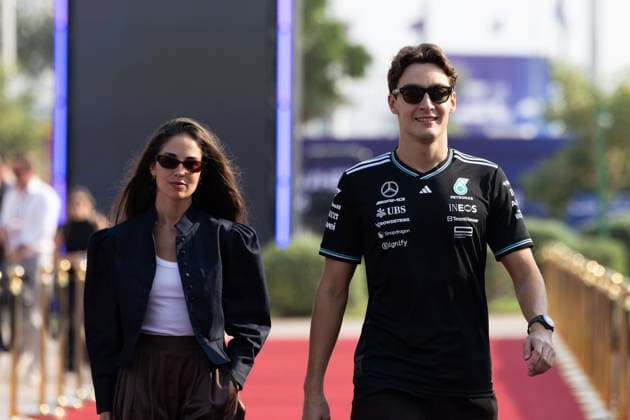 November 29, 2025, Goito, Lombardia, Italy: GEORGE RUSSELL (63, British F1 Driver, Mercedes Formula 1 Team) and his girlfriend CARMEN MONTERO MUNDT entering the paddock on saturday (quali and sprint day) at the Formula 1 Qatar Airways Qatar Grand Prix 2025 at the Lusail International Circuit in Doha Goito Italy - ZUMAr193 20251129_zsp_r193_007 Copyright: xSaraxRuffonix