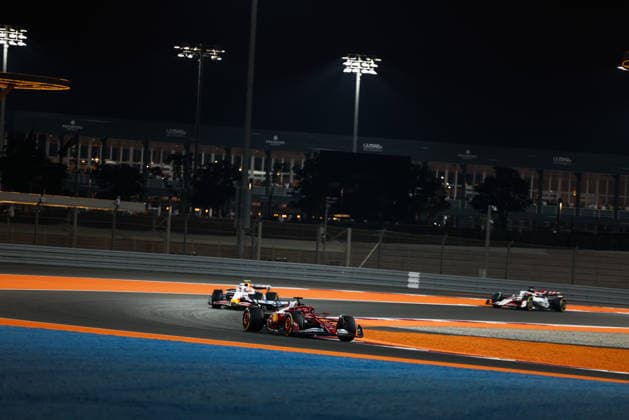 Formula 1 Qatar Airways Qatar Grand Prix 2025 Alexis Perrin OVERTAKE MAXPPP - Lusail 29 11 2025 16 LECLERC Charles (mon), Scuderia Ferrari HP, action at the Formula 1 Qatar Airways Qatar Grand Prix 2025, the 23rd round of the 2025 FIA Formula 1 World Championship, WM, Weltmeisterschaft at the Lusail International Circuit in Lusail, Qatar, from 27 to 30 November 2025 Lusail Qatar  Copyright: xOVERTAKE MAXPPPxAlexisxPerrinx OVT202511299278 OVT202511299278