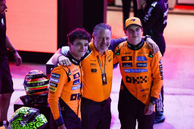 F1 - QATAR GRAND PRIX 2025 BROWN Zak (usa), CEO of of McLaren Racing, portrait PIASTRI Oscar (aus), McLaren F1 Team MCL39, portrait NORRIS Lando (gbr), McLaren F1 Team MCL39, portrait during the 2025 Formula 1 Qatar Grand Prix, 23th round of the 2025 FIA Formula One World Championship, WM, Weltmeisterschaft from November 28 to 30, 2025 on the Lusail International Circuit, in Lusail, Qatar - Copyright: xEricxAlonsox