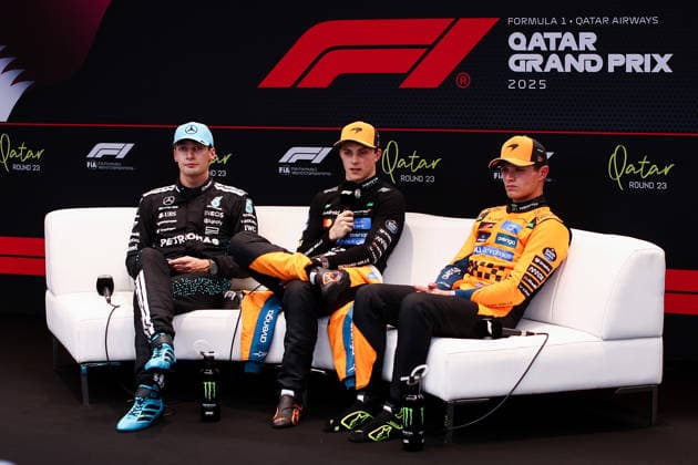 F1 - QATAR GRAND PRIX 2025 RUSSELL George (gbr), Mercedes AMG F1 Team W16, portrait, NORRIS Lando (gbr), McLaren F1 Team MCL39, portrait and PIASTRI Oscar (aus), McLaren F1 Team MCL39, portrait press conference, PK, Pressekonferenz during the 2025 Formula 1 Qatar Grand Prix, 23th round of the 2025 FIA Formula One World Championship, WM, Weltmeisterschaft from November 28 to 30, 2025 on the Lusail International Circuit, in Lusail, Qatar - LusailQatar Copyright: xEricxAlonsox