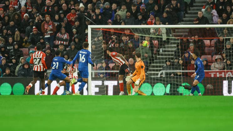 Sunderland v Bournemouth Premier League 29 11 2025. Bournemouth forward Amine Adli (21) scores a goal and celebrates to make the score 0-1 during the Premier League match between Sunderland and Bournemouth at the Stadium Of Light, Sunderland, England on 29 November 2025. Editorial use only DataCo restrictions apply See www.football-dataco.com , Copyright: xSimonxDaviesx PSI-23307-0001