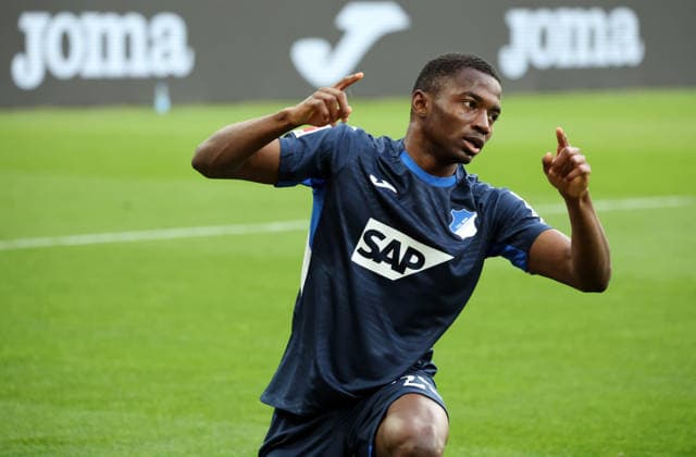 29.11.25 TSG 1899 Hoffenheim - FC Augsburg Deutschland, Sinsheim, 29.11.2025, Fussball, Bundesliga, Saison 2025 2026, TSG 1899 Hoffenheim - FC Augsburg: Bouzamana Toure (TSG 1899 Hoffenheim); Jubel Tor 1:0 Toure.