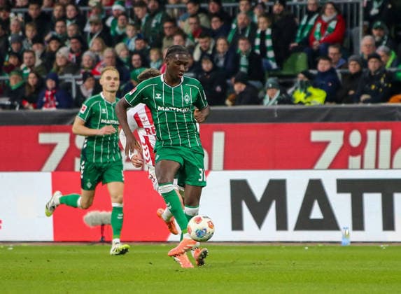 Deutschland: Fussball Bundesliga 2025 26, 8. Spieltag - SV Werder Bremen vs 1. FC Köln - Weserstadion-Stadion (Bremen): Karim Coulibaly (SV Werder Bremen, 31) Bremen Copyright: xAymanxAlahmedx