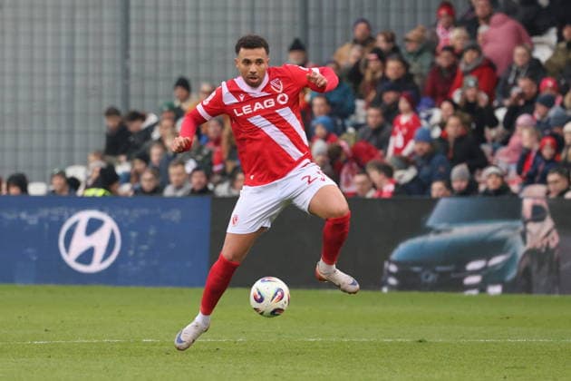 21 Leon Guwara (Energie Cottbus) Fussball 3. Liga 2025 2026 FC Energie Cottbus - FC Viktoria Köln